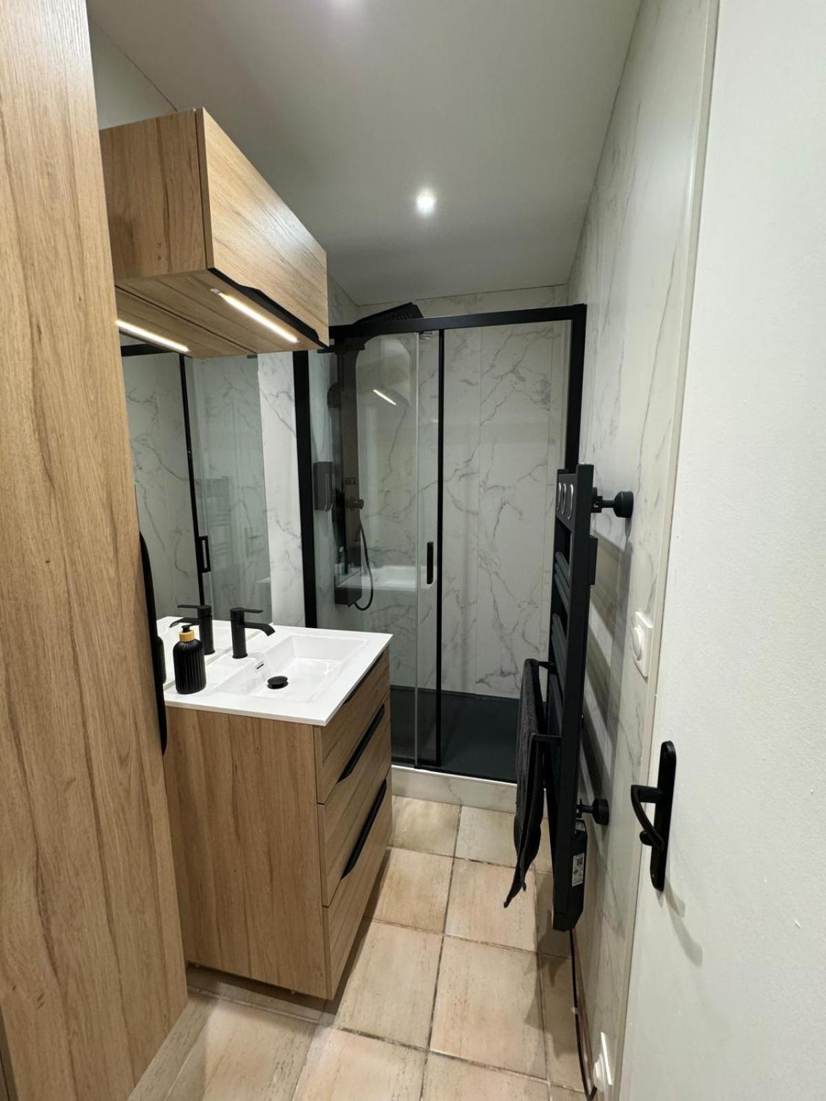 Charmant Appartement En Hypercentre De Castelnaudary Extérieur photo